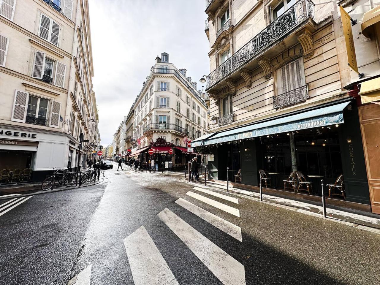 Apartment Colisee Paris Luaran gambar